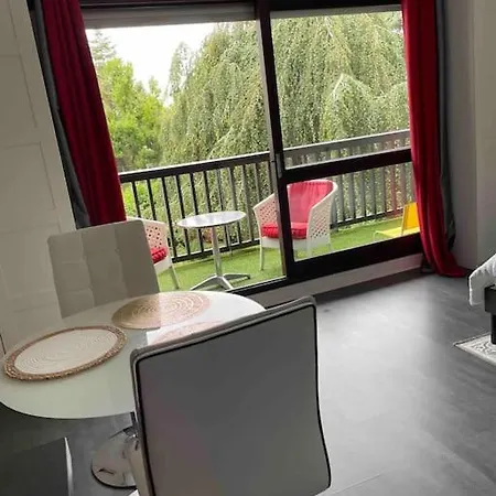 La Fregate -studio Lumineux Et Verdoyant Apartment Trouville-sur-Mer